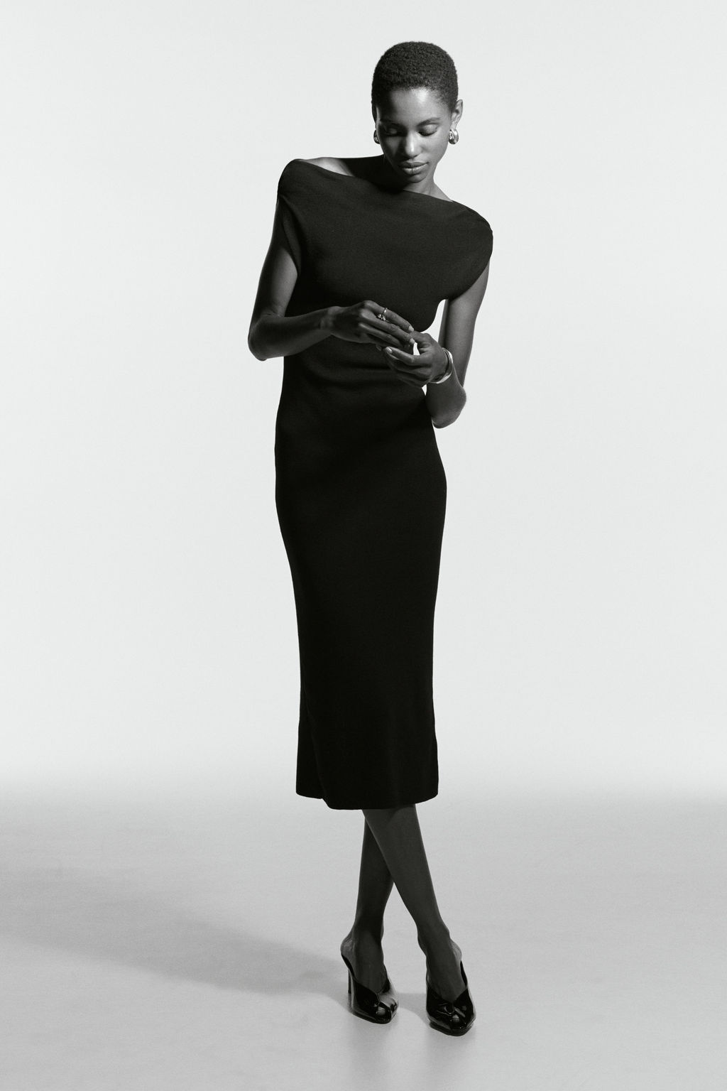 Vestido off-the-shoulder - H&m фото 2