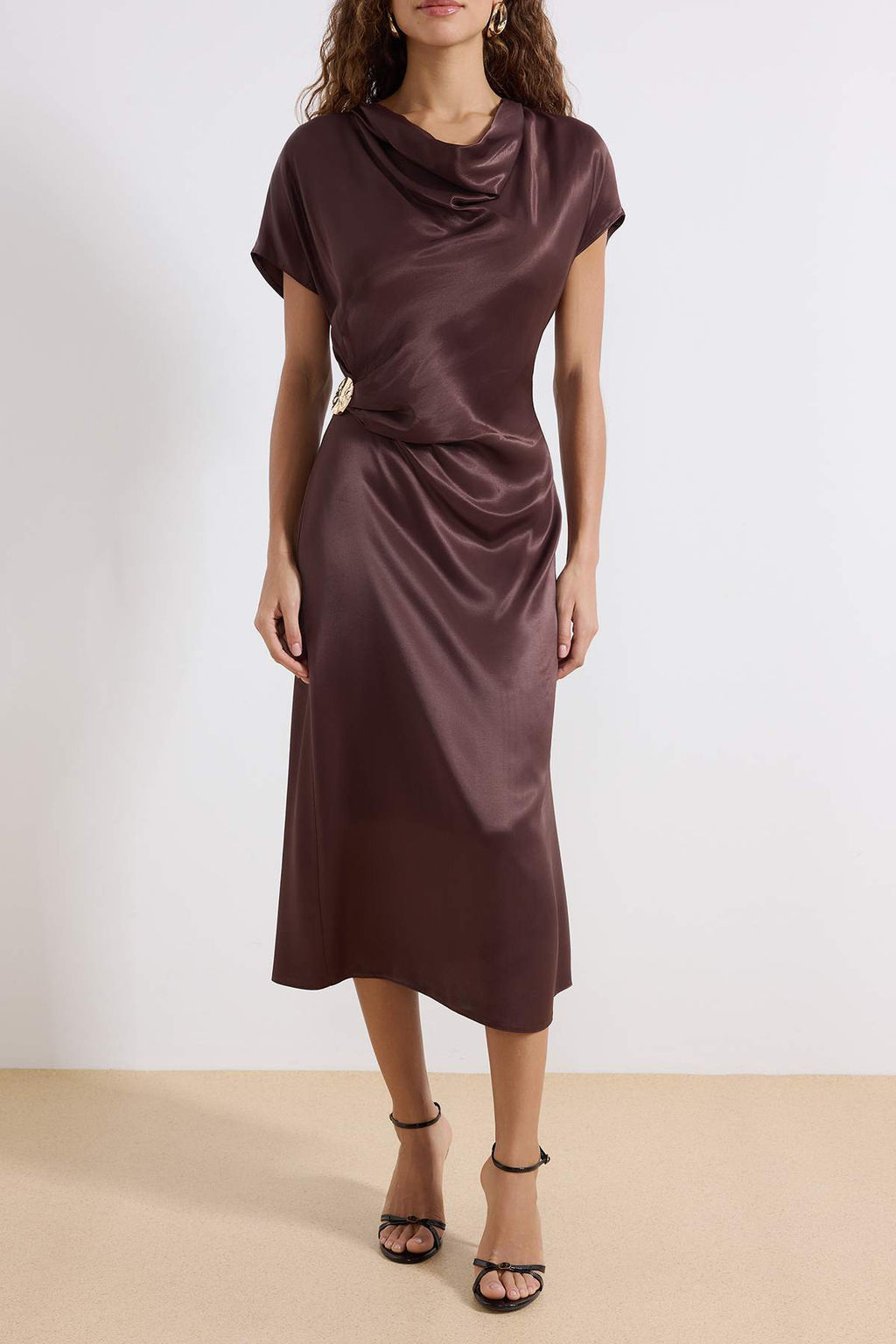 Kahverengi Aksesuar Detayl? Midi Dokuma Elbise TWOAW26EL00360 - Trendyolmilla фото 3