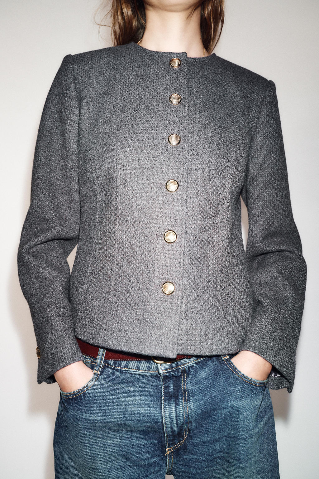BLAZER ENTALLADA CUELLO REDONDO / Gris - Zara фото 6