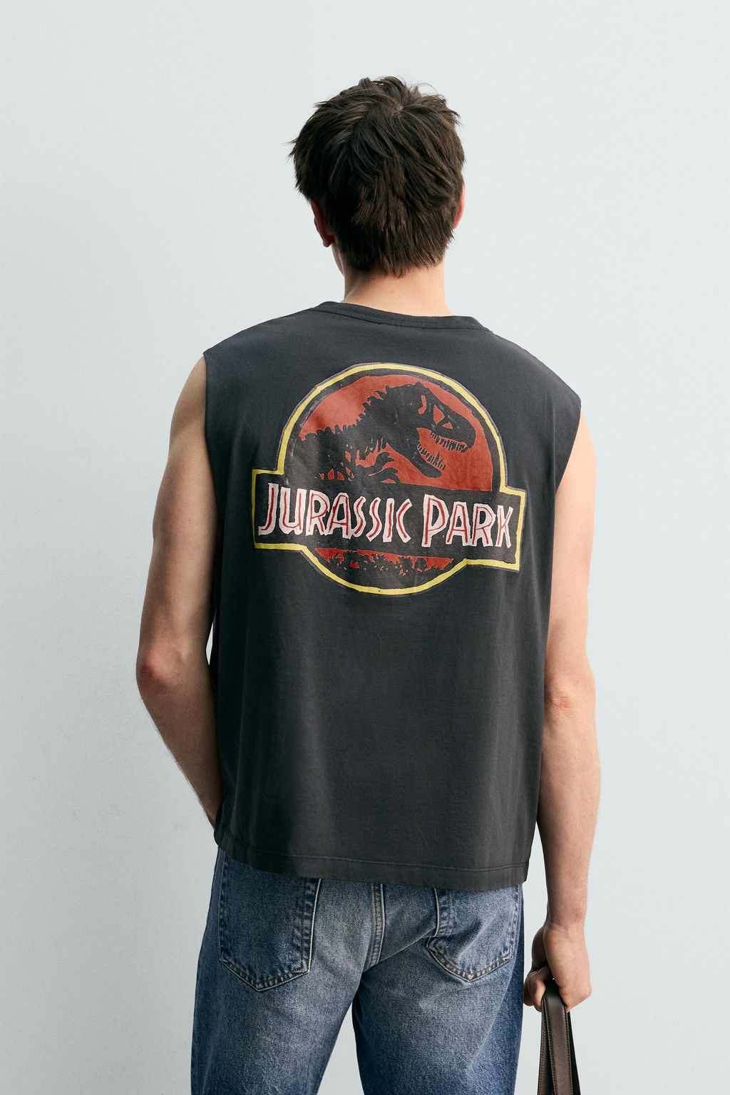 CAMISETA ILUSTRACI?N JURASSIC PARK UCS LLC AND AMBLIN  X DYLAN?S T-SHIRT CLUB X ZARA / Antracita oscuro  фото 3