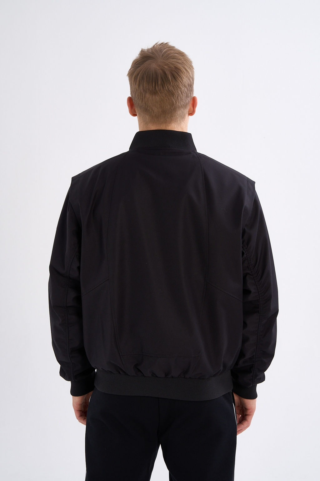 Бомбер Черный