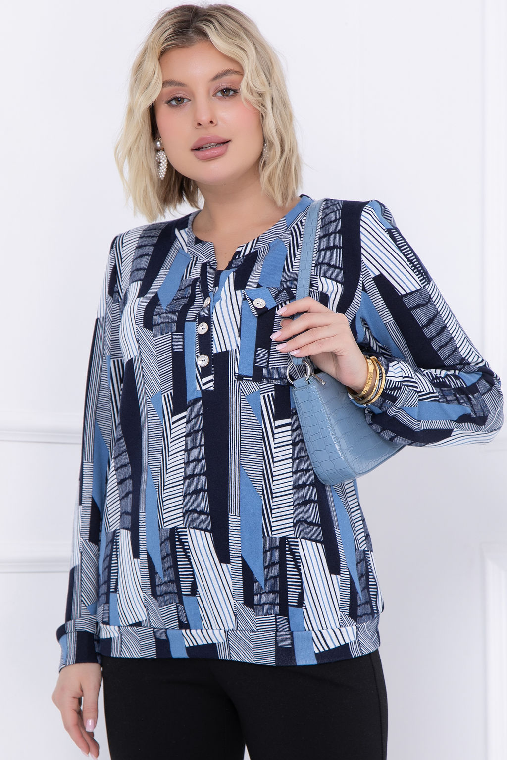 Джемпер Bellovera 71Д5685 синий