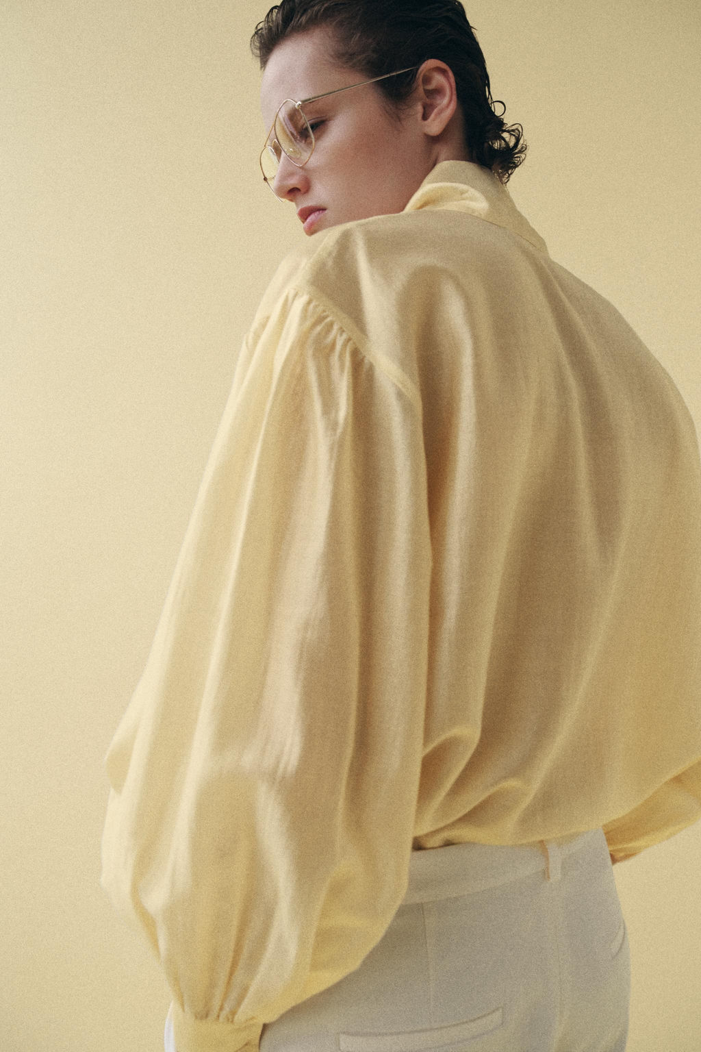 CAMISA SATINADA LAZADAS ZW COLLECTION / Amarillo - Zara фото 10