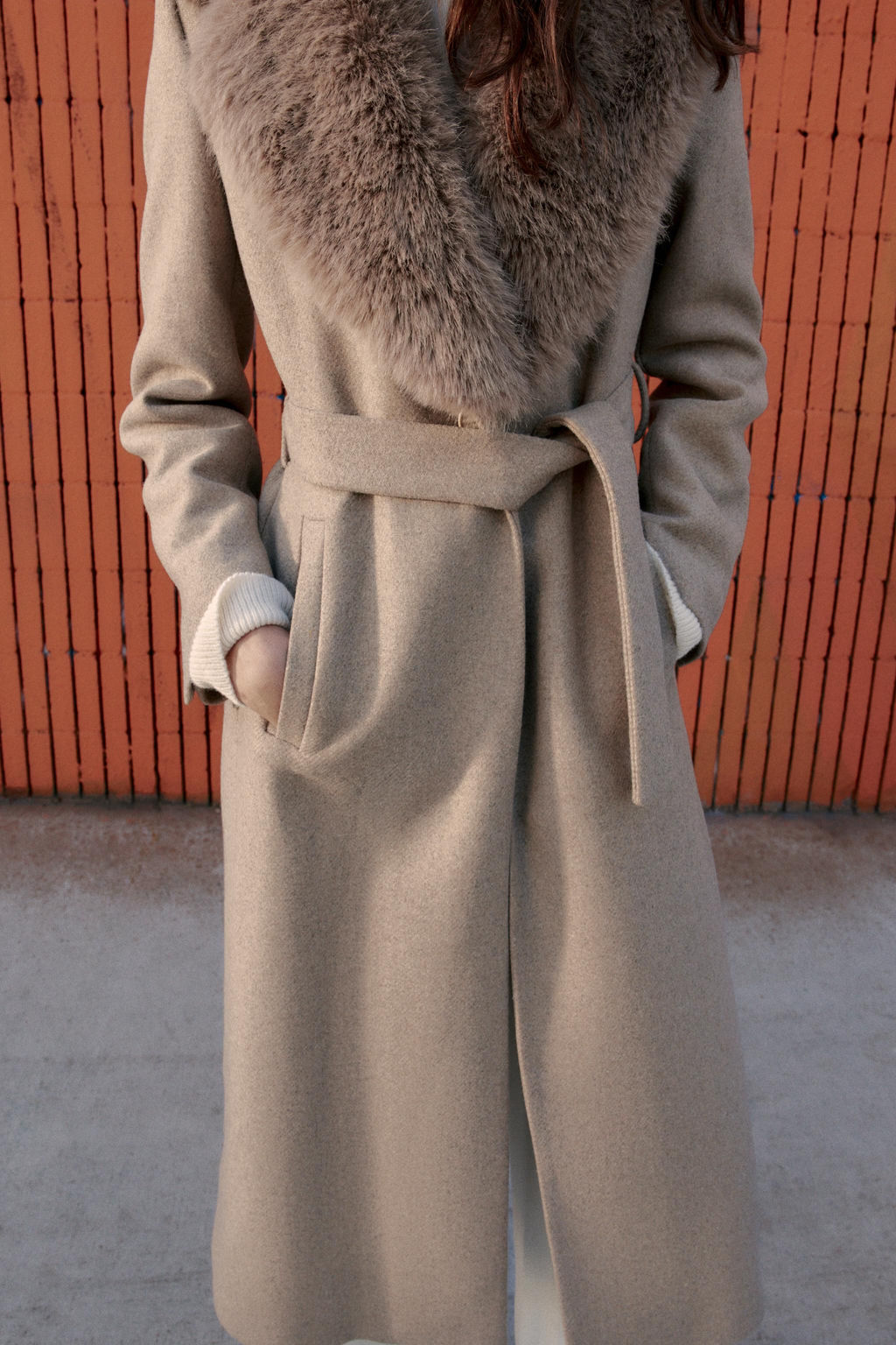 WOOL COAT WITH FAUX FUR LAPEL AND BELT - Zara фото 14