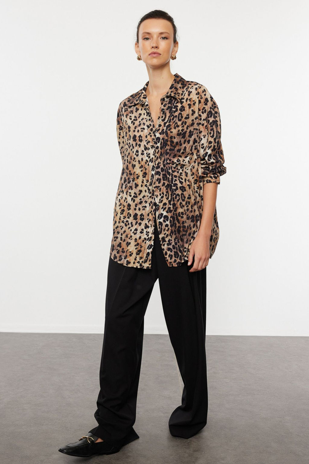 TRENDYOLMILLA Kahverengi Leopar Animal Desenli Oversize Dokuma Genis Kal?p Gomlek TWOAW25GO00050  фото 2