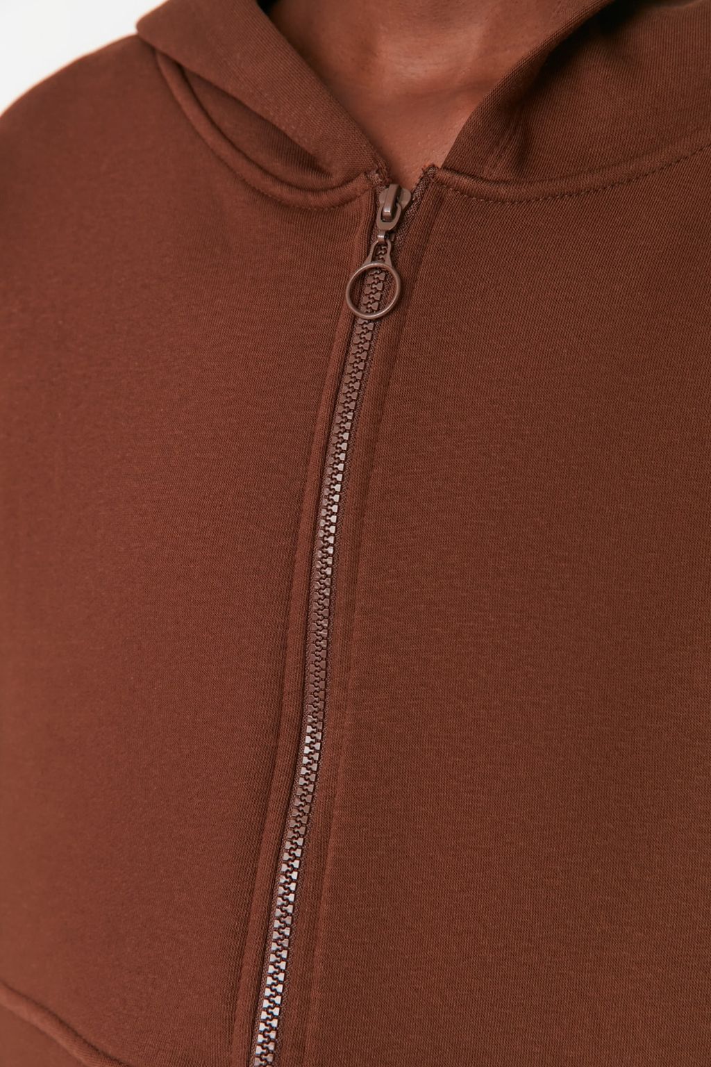 TRENDYOLMILLA Ekru Basic Fermuarl? Kapusonlu Crop Kal?n Ici Polarl? Orme Sweatshirt TWOAW20SW0660  фото 14