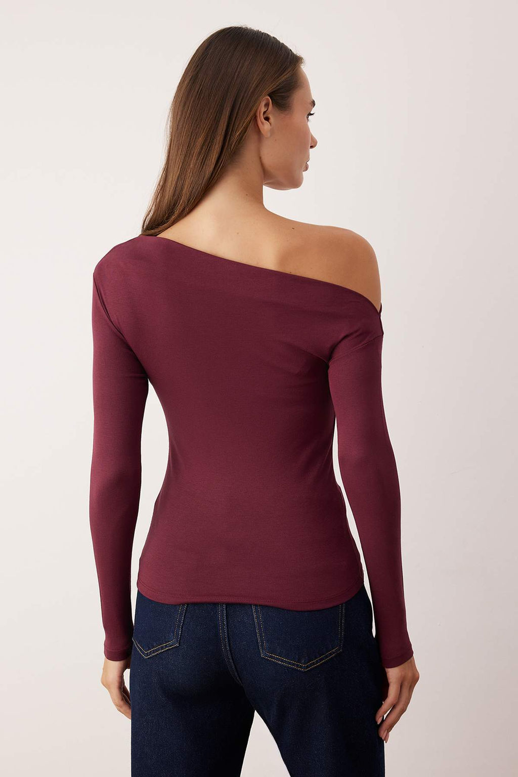 Murdum Premium Yumusak Kumasl? Fitted/Vucuda Oturan Kay?k Yaka Orme Bluz TWOAW24BZ00227