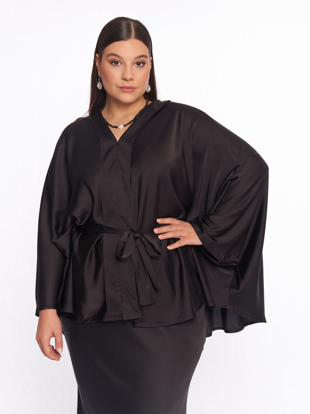 Атласная блузка TBL73537BLK01 - Артесса фото 2