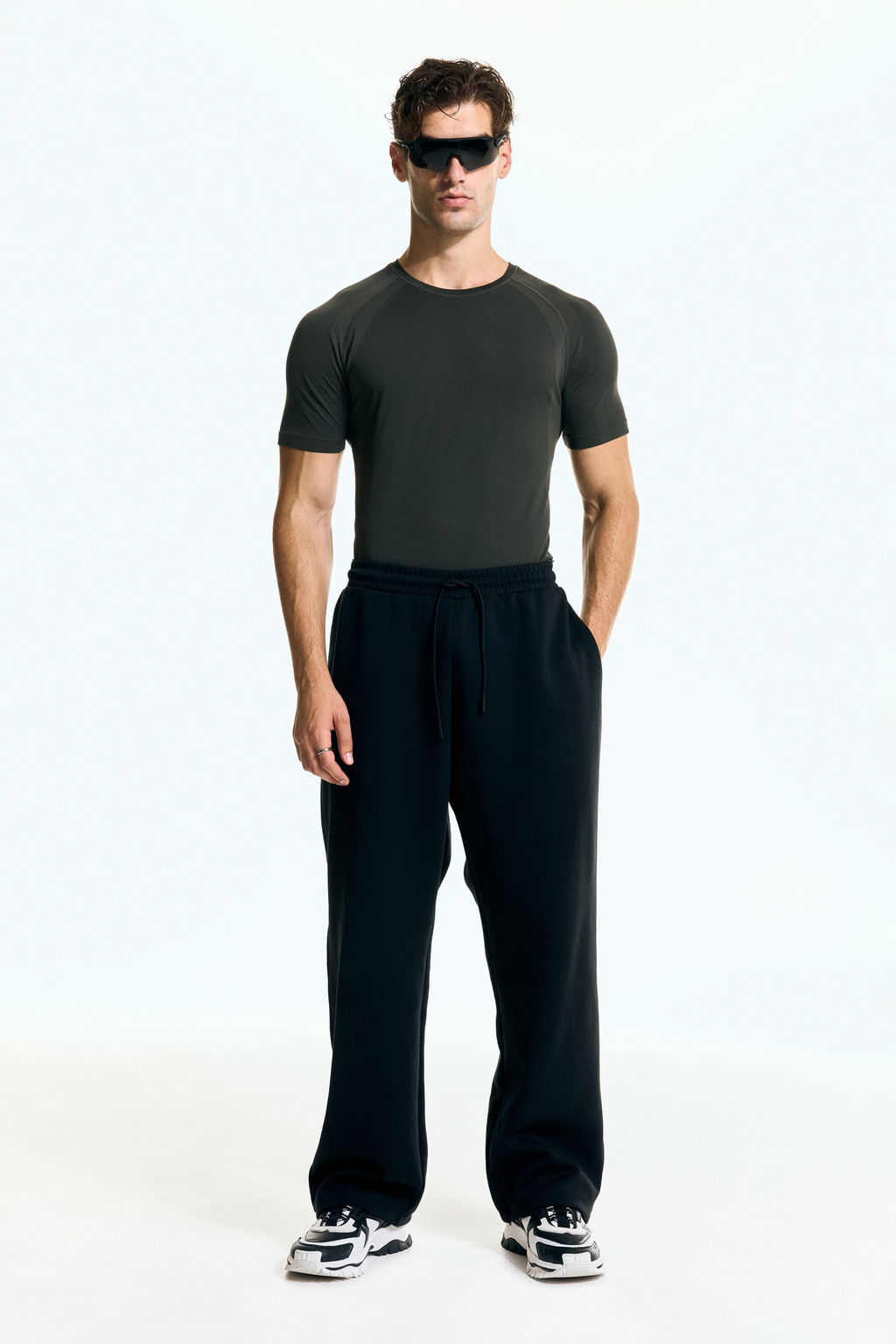 Camiseta de deporte con DryMove Muscle Fit - H&m фото 8