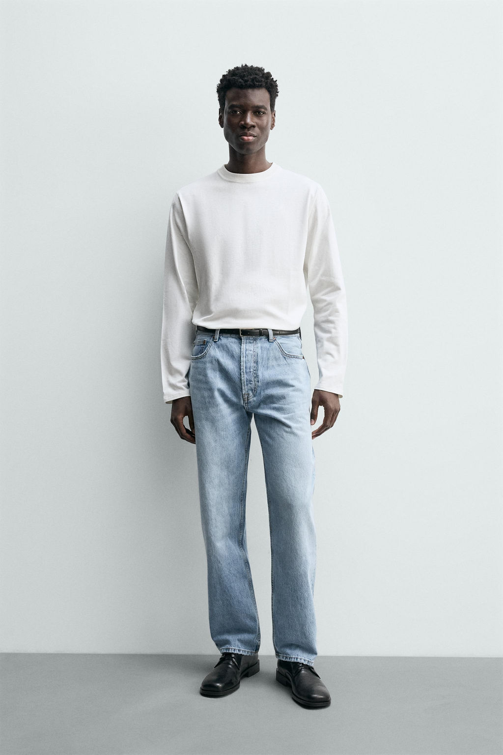 JEANS STRAIGHT FIT / Azul