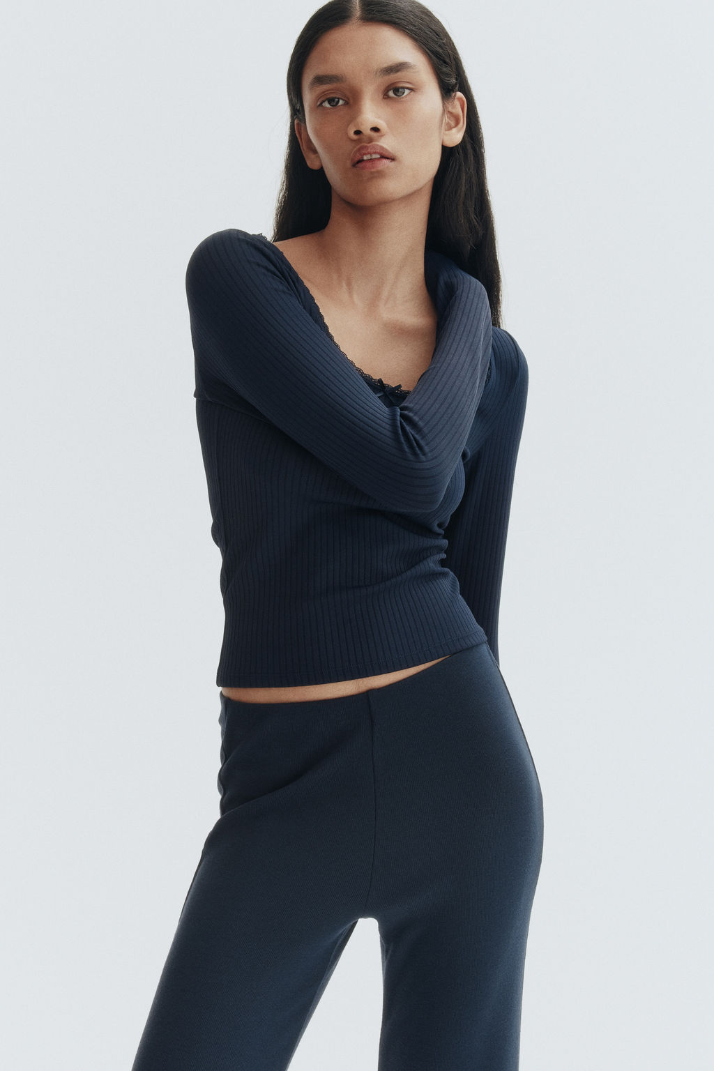 Flared fine-knit trousers - H&m фото 5