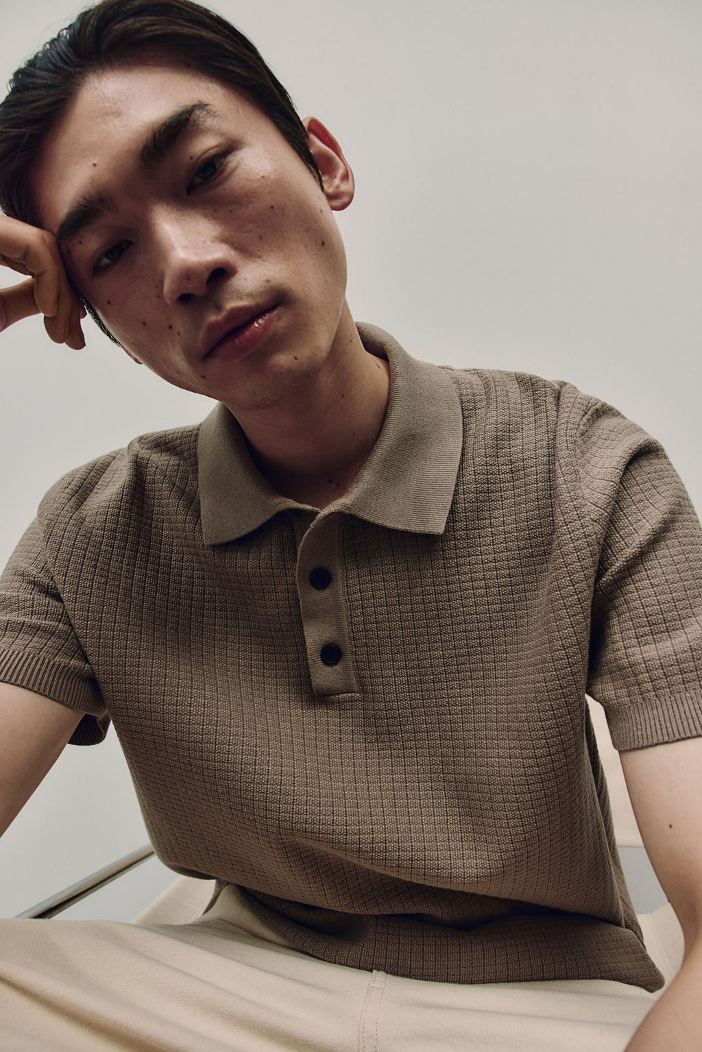 Polo en punto texturizado Regular Fit - H&m фото 10