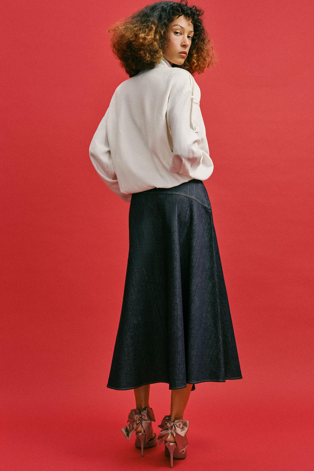 ZAPATO LAZO EFECTO SATINADO / Beige - Zara фото 3