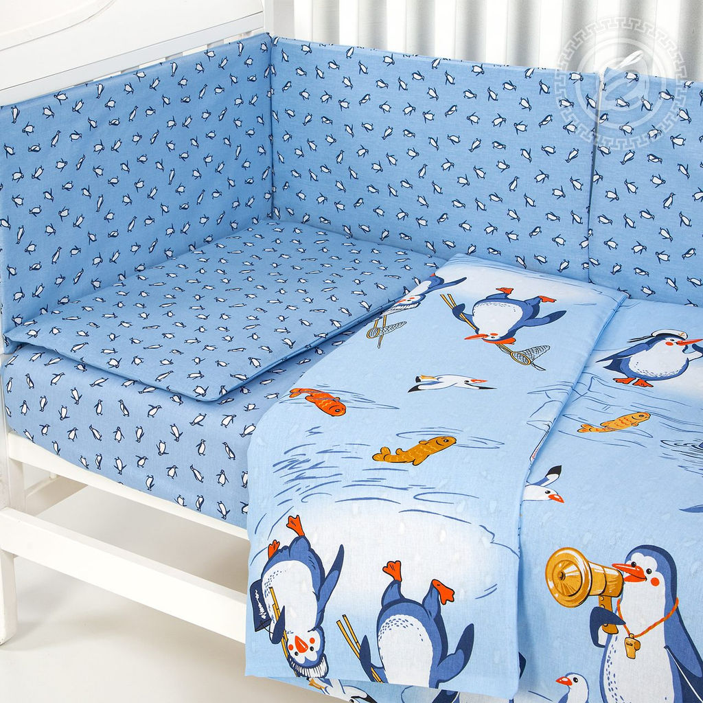 Пингвиния Набор для новорожденных Пингвиния/Борта:6шт; Подушка:1 шт-40*60; Наволочка(клапан):1шт.-40*60; Простыня на резинке:1шт.-120*60; Одеяло:1шт.-110*90; Пододеяльник:1шт.-110*90 Набор в кроватку (бязь) - Артпостелька фото 4