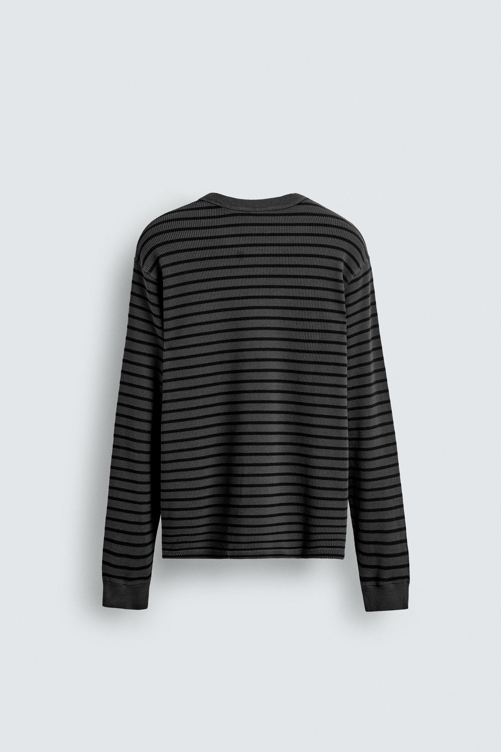 CHECK TEXTURED T-SHIRT - Zara фото 7