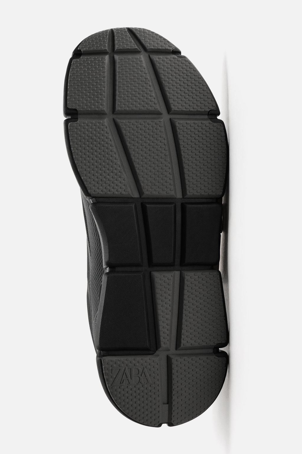 MONOCHROME TECHNICAL TRAINERS - Zara фото 8