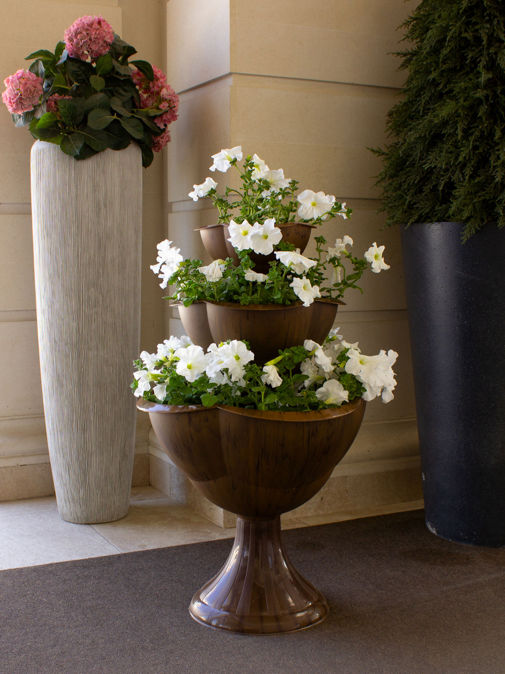 Кашпо 3-х ярусное "Водопад" Бр 8. 231 орех