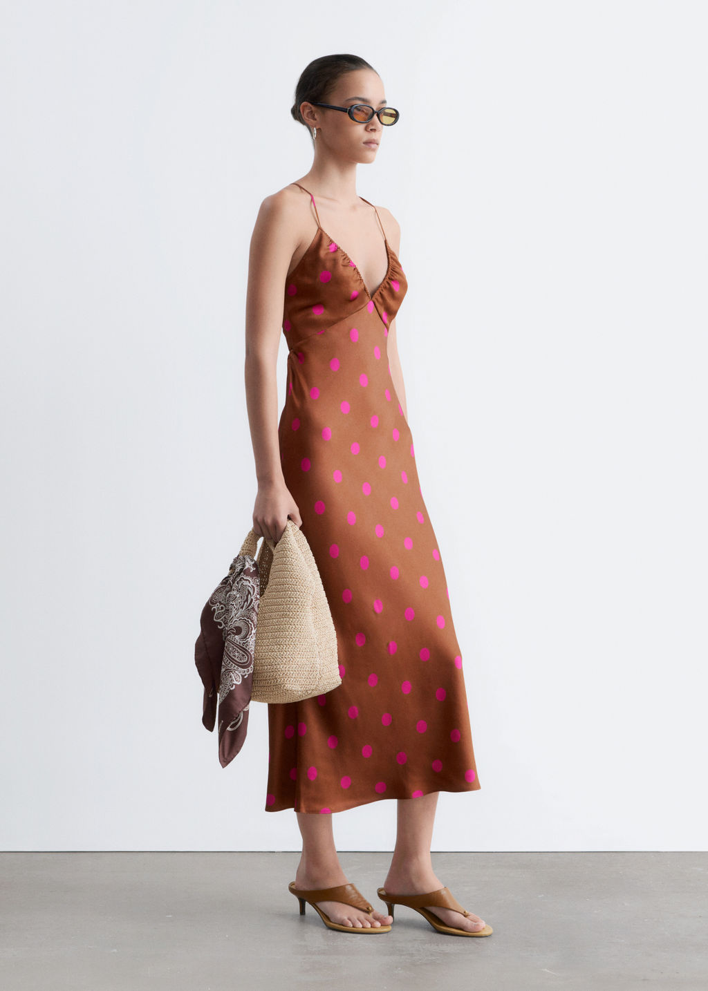Vestido midi lencero de sat?n