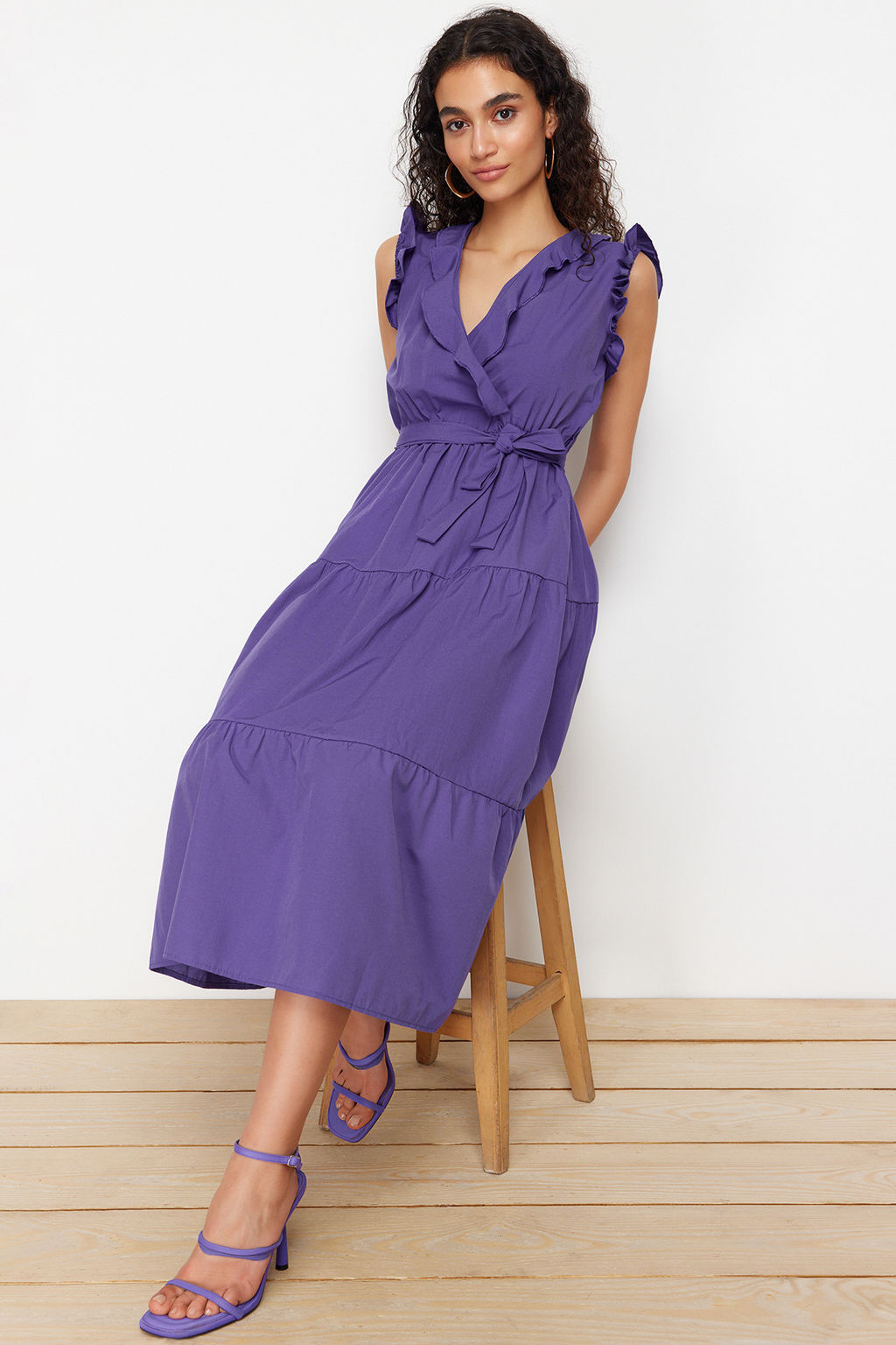 Mor Kusakl? A Kesim Kruvaze Yaka Midi Dokuma Elbise TWOSS24EL00914