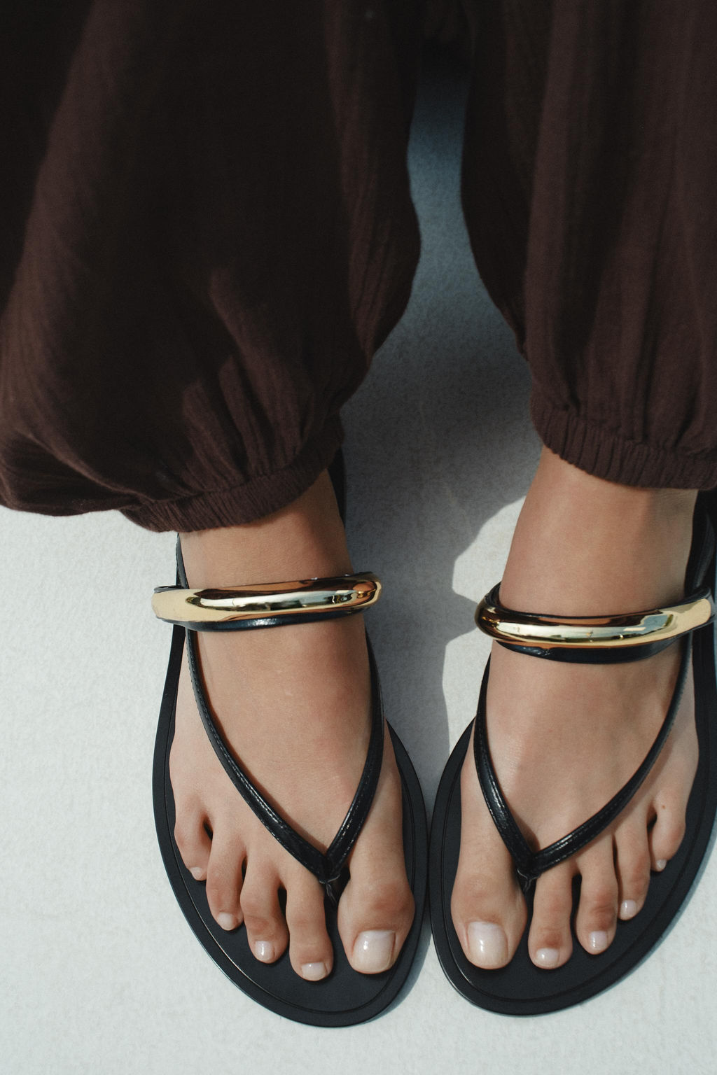 SANDALS WITH METAL APPLIQUE - Zara фото 10