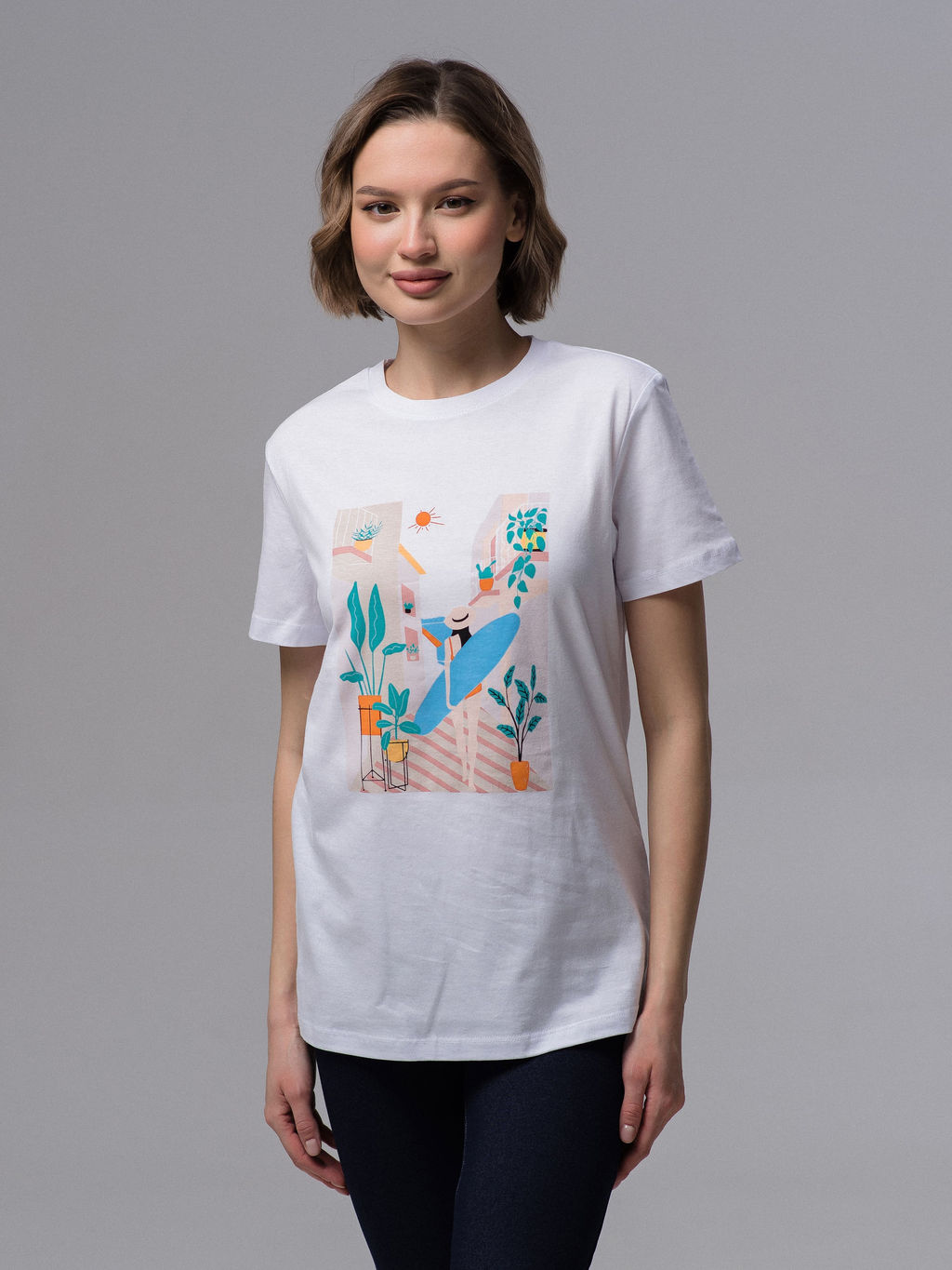 Футболка женская