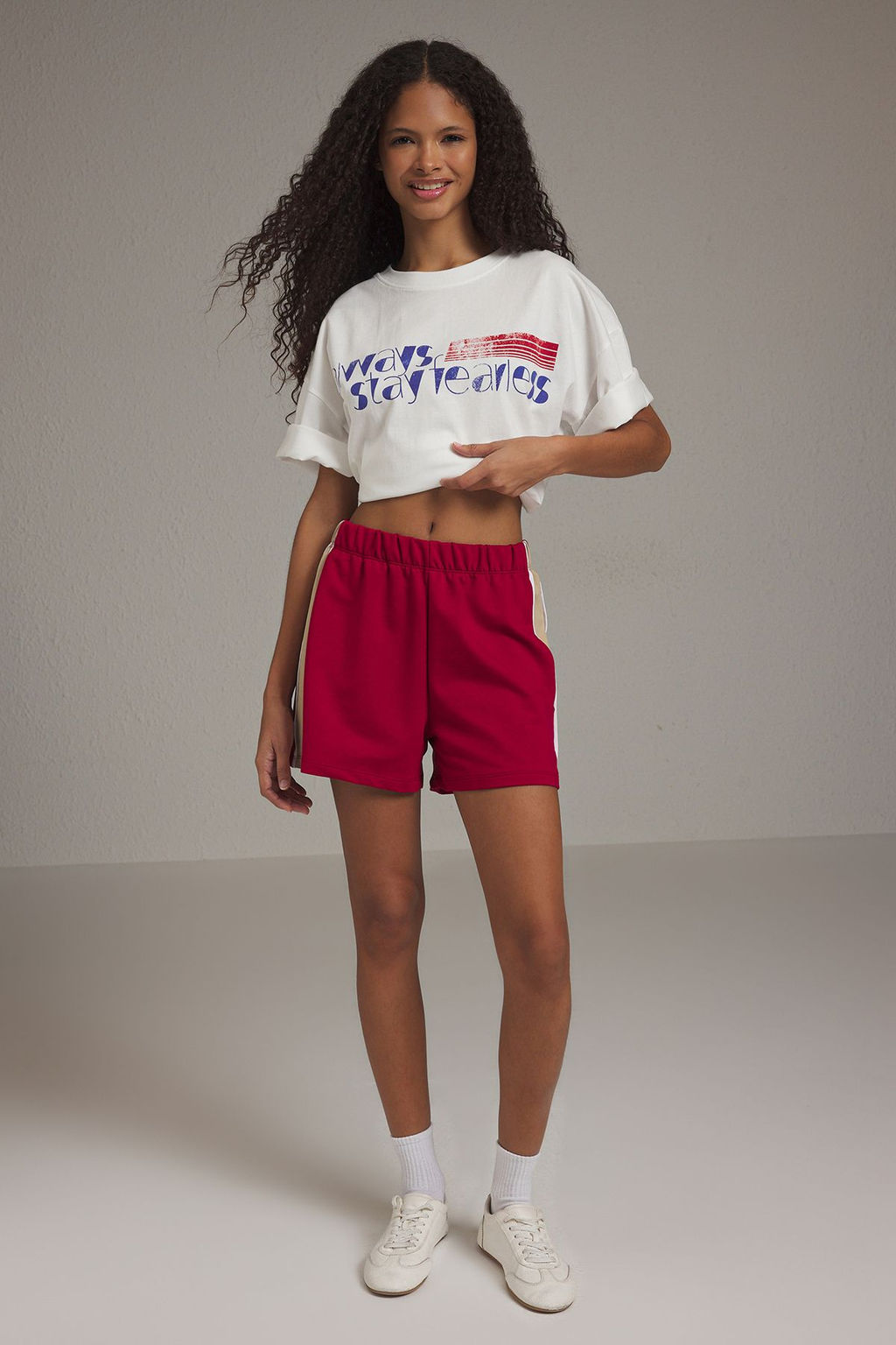 TRENDYOLMILLA Gri Melanj Renk Bloklu Mini Sort & Bermuda TWOSS25SR00063  фото 2