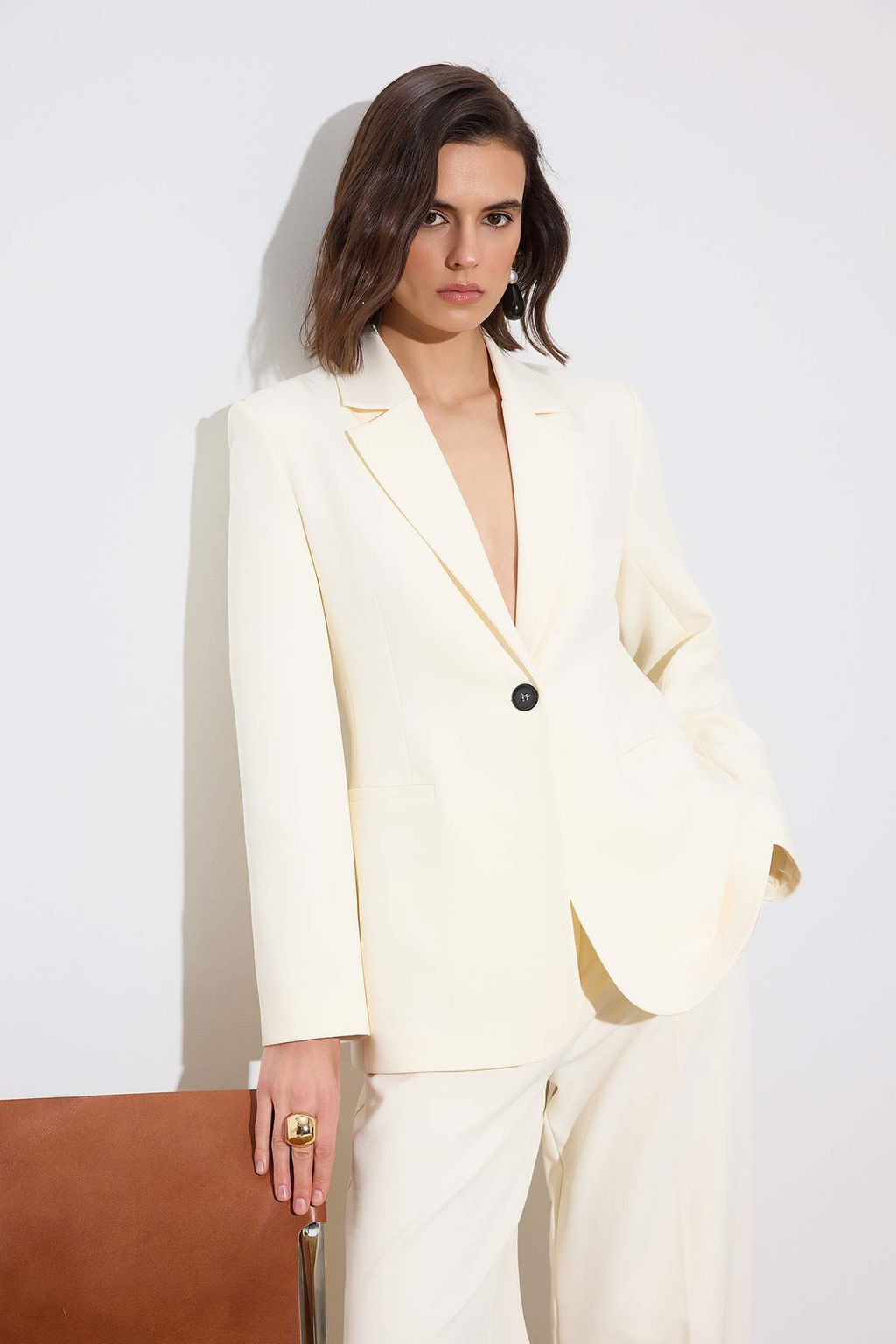 Limited Edition K?r?k Beyaz Fitted/Vucuda Oturan Dokuma Blazer Ceket TWOSS26BC00021