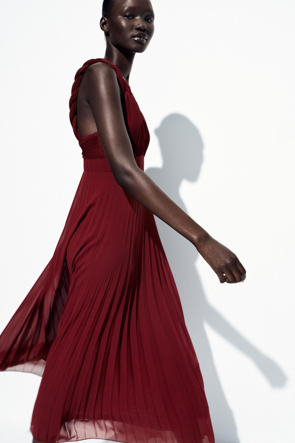 PLEATED MIDI DRESS - Zara фото 4