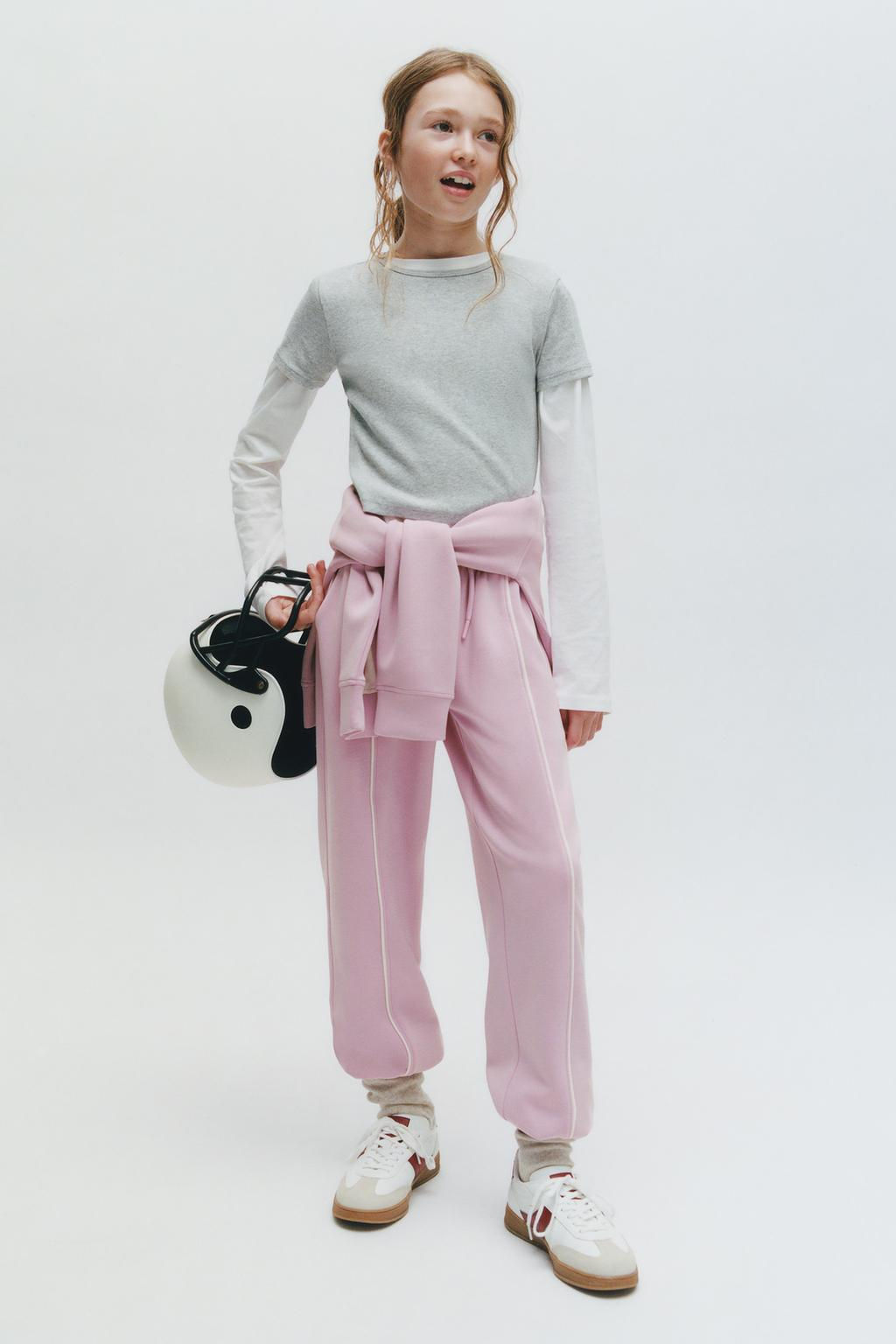 MODAL JOGGER TROUSERS, CHARACTERISTICS