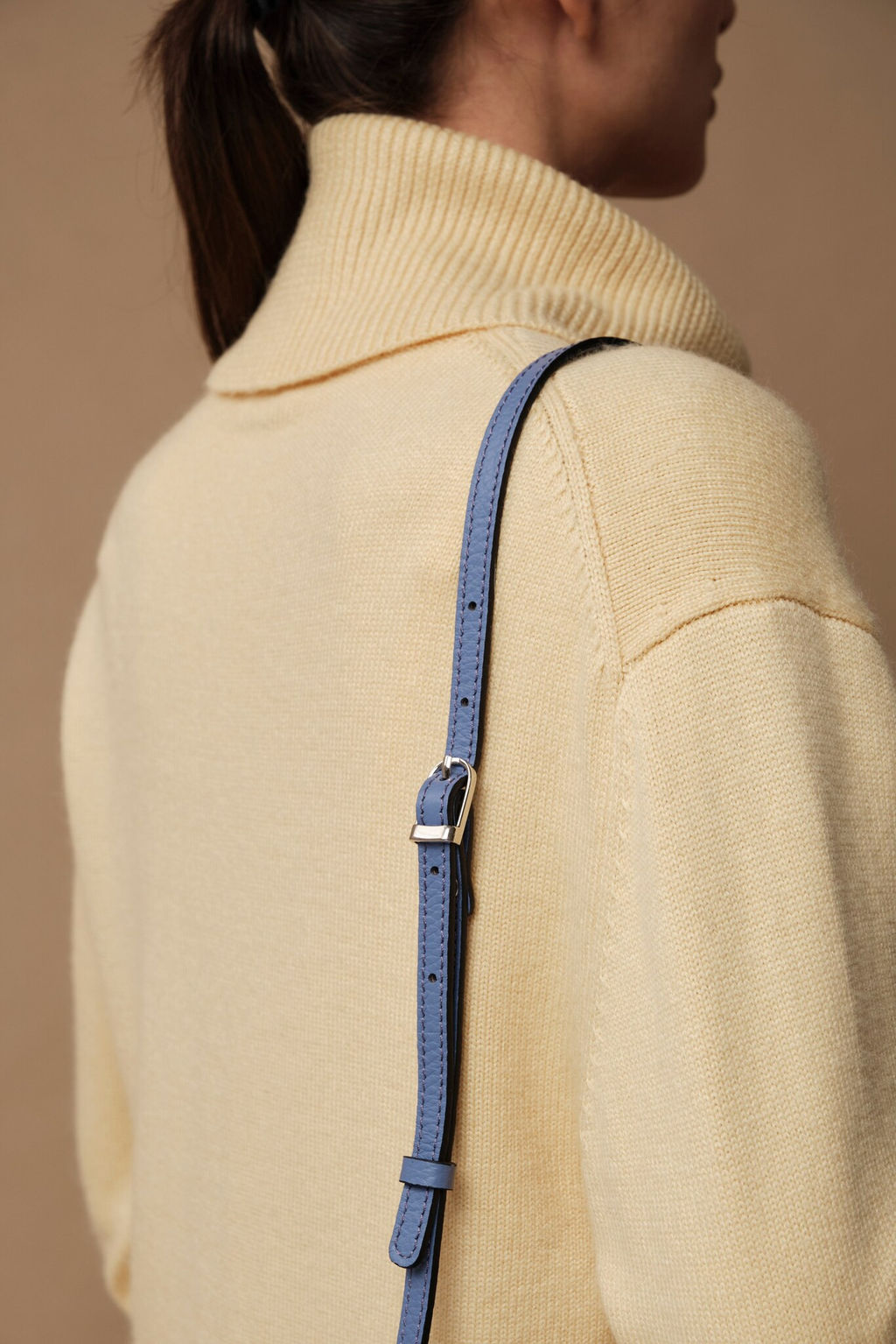 Сумка замшевая Azaro 30832 сиреневый закат