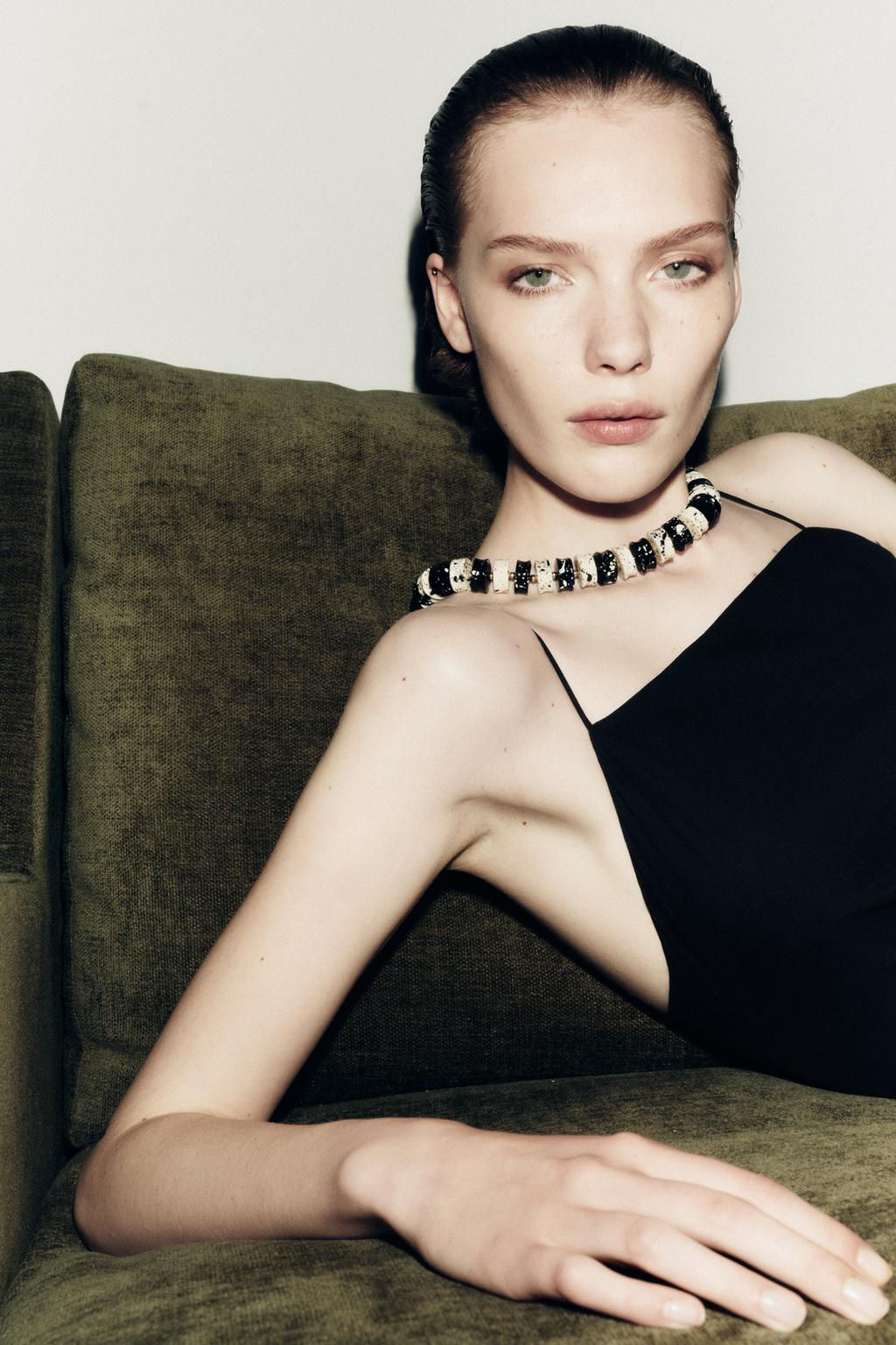 NECKLACE WITH CONTRAST BEADS - Zara фото 4