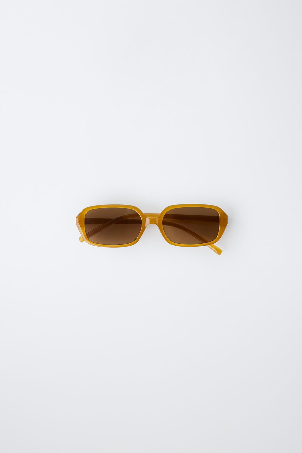 GAFAS DE SOL PASTA RECTANGULAR / Caramelo
