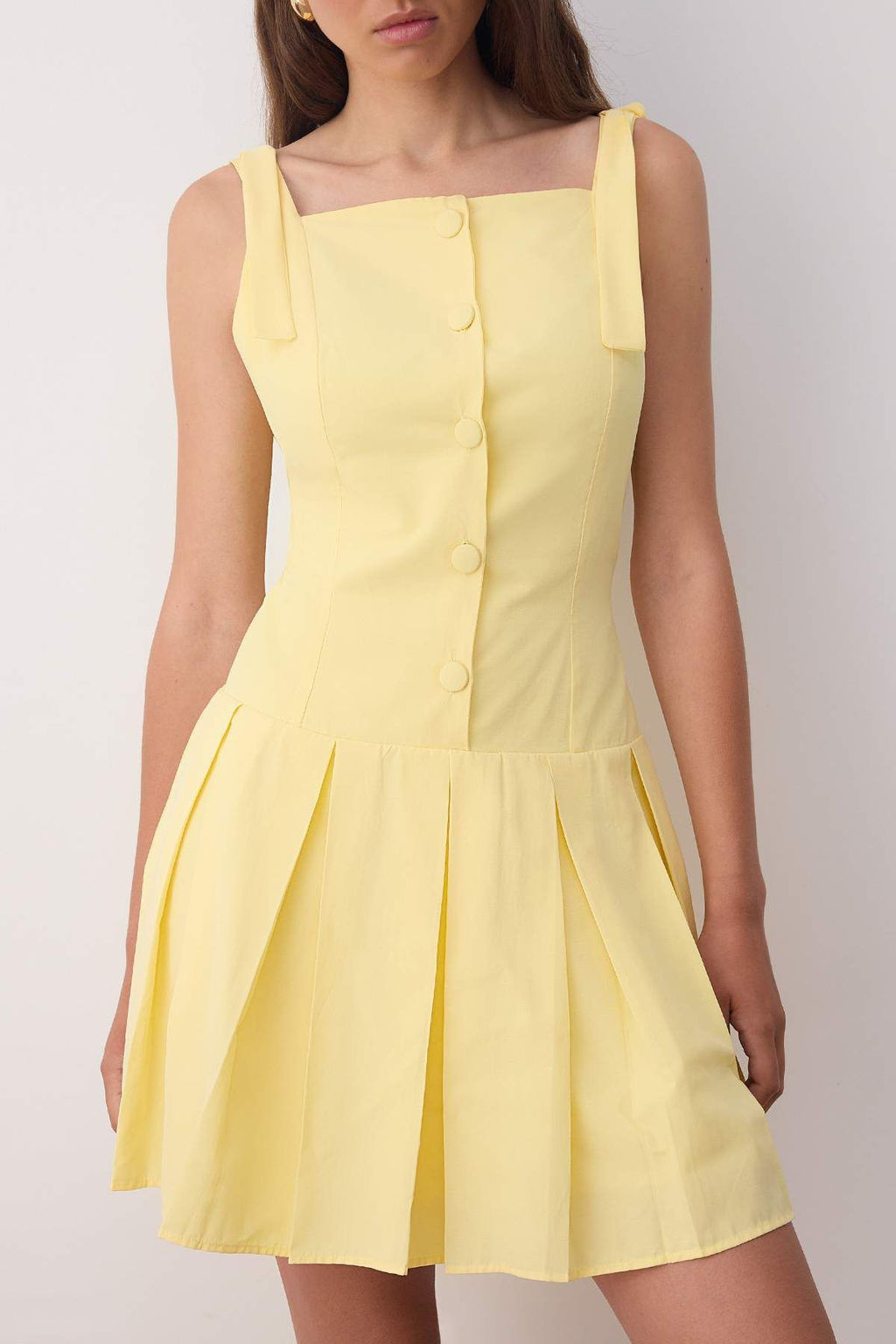 Ac?k Sar? Dugme Detayl? Pileli Dokuma Elbise TWOSS25EL00885 - Trendyolmilla фото 11