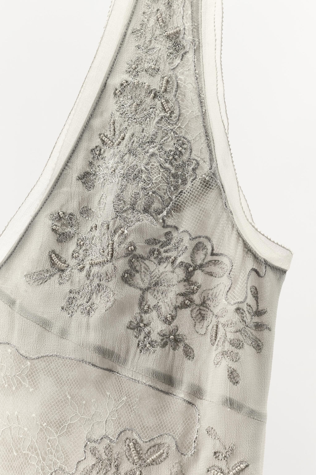 GEORGETTE DRESS WITH EMBROIDERY AND BEADS - Zara фото 8