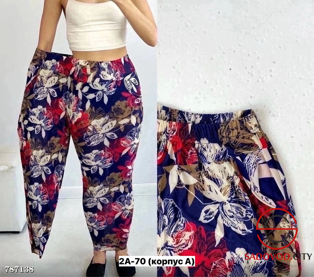 Брюки в цветочек женские