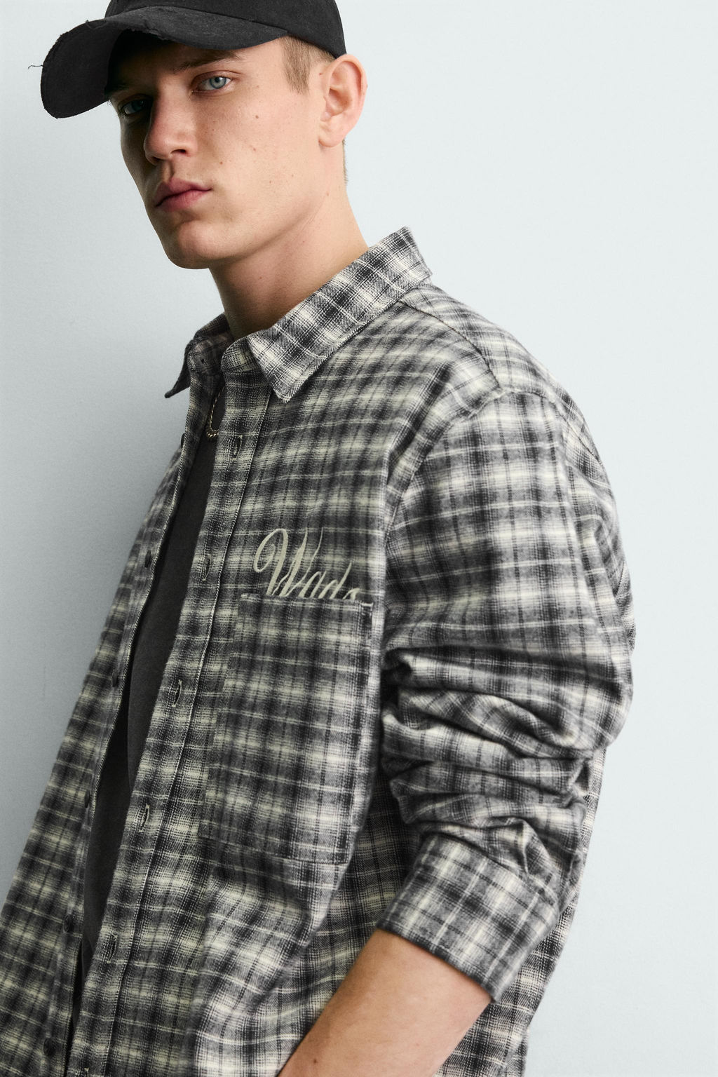 EMBROIDERED CHECK FLANNEL SHIRT - Zara фото 6