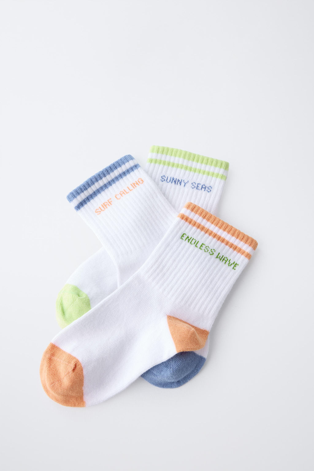 3-PACK OF STRIPED AND TEXT SOCKS