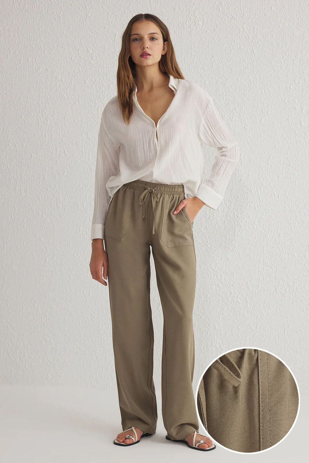 TRENDYOLMILLA Haki Beli Lastikli Ederli Kumas Pull On Jogger Dokuma Pantolon Dokuma Pantolon TWOSS25PL00010