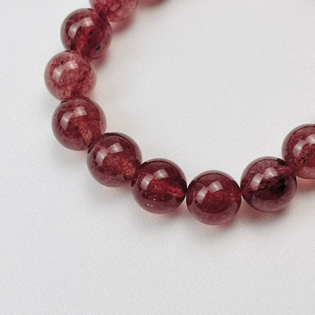 Браслет из Клубничного кварца 17 см