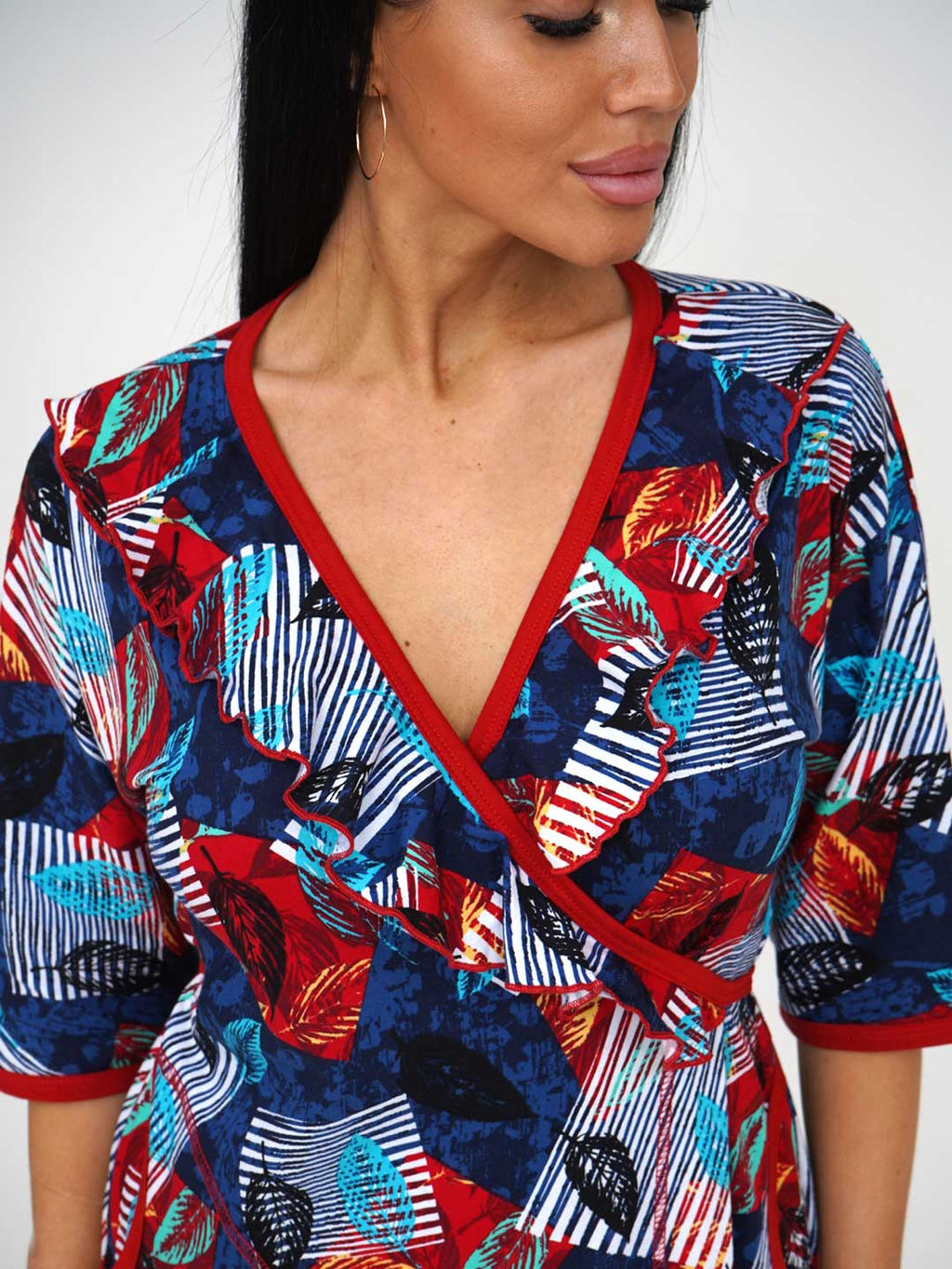 Халат женский, цвет синий красный