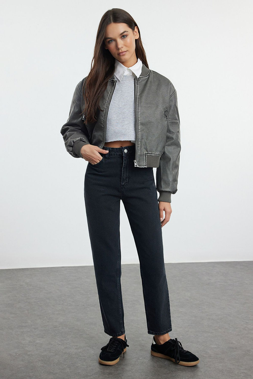 Siyah Yuksek Bel Mom Jeans TWOAW25JE00072 - Trendyolmilla фото 2