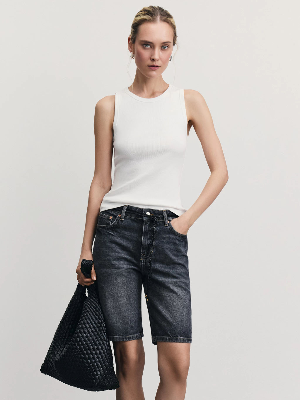 Джинсовые шорты прямые / Zarina  фото 2