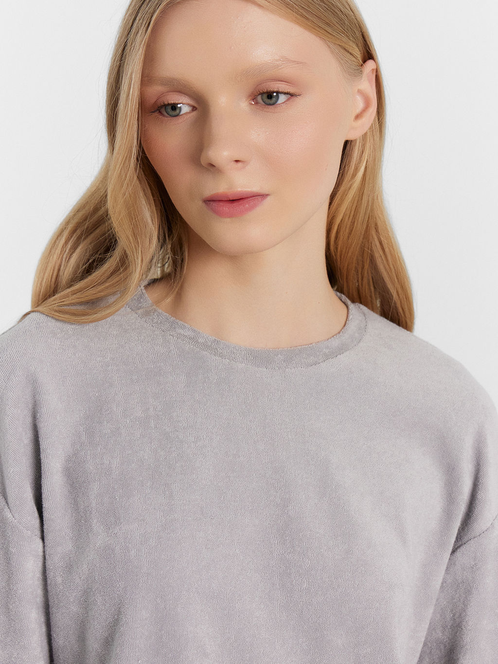Комплект домашний женский серый дымчатый 592572 - Mark formelle фото 5