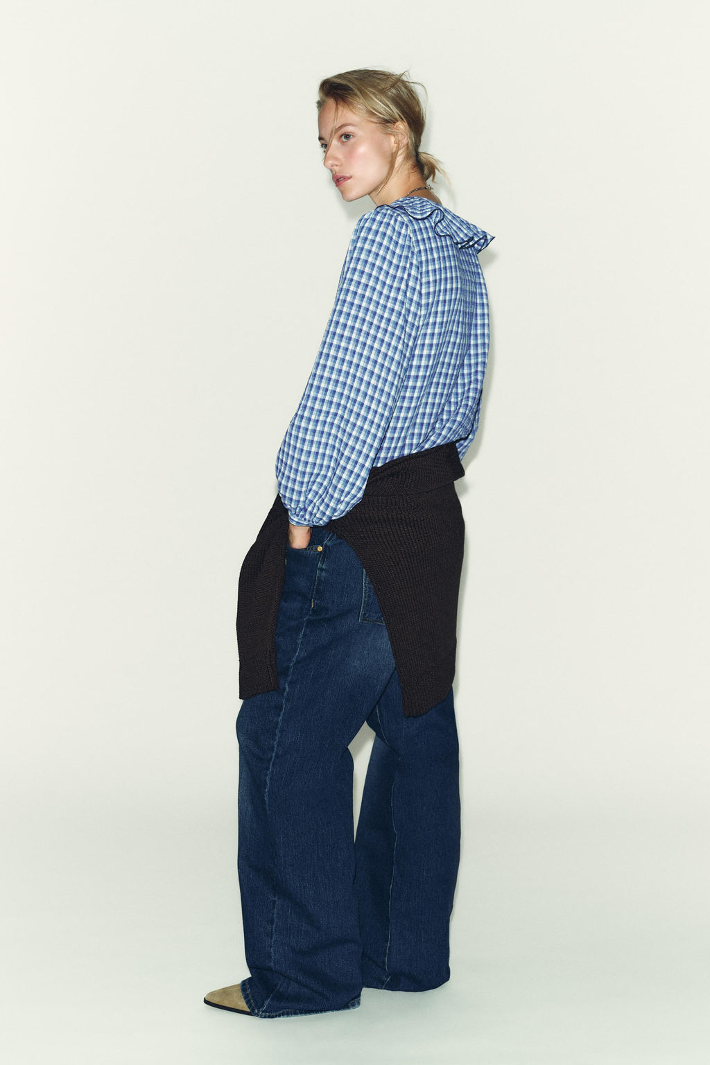 GINGHAM CHECK RUFFLED BLOUSE - Zara фото 3
