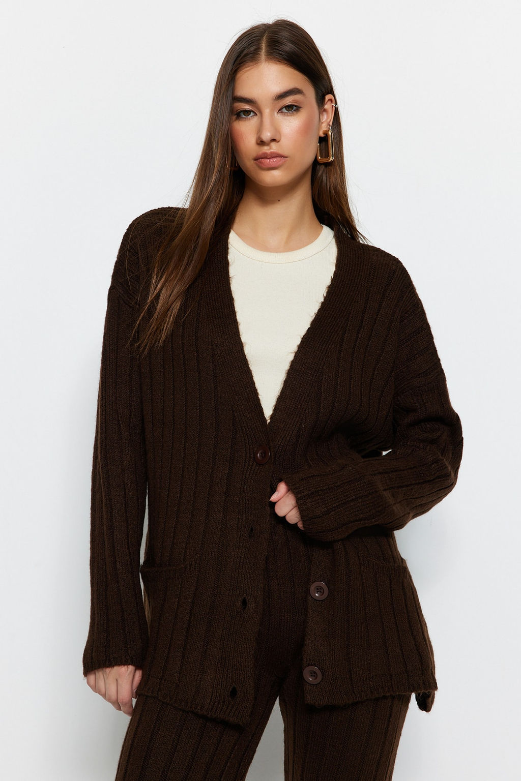 Kahverengi Genis Kal?p Yumusak Dokulu Triko Alt-Ust Tak?m TWOAW22AU0128