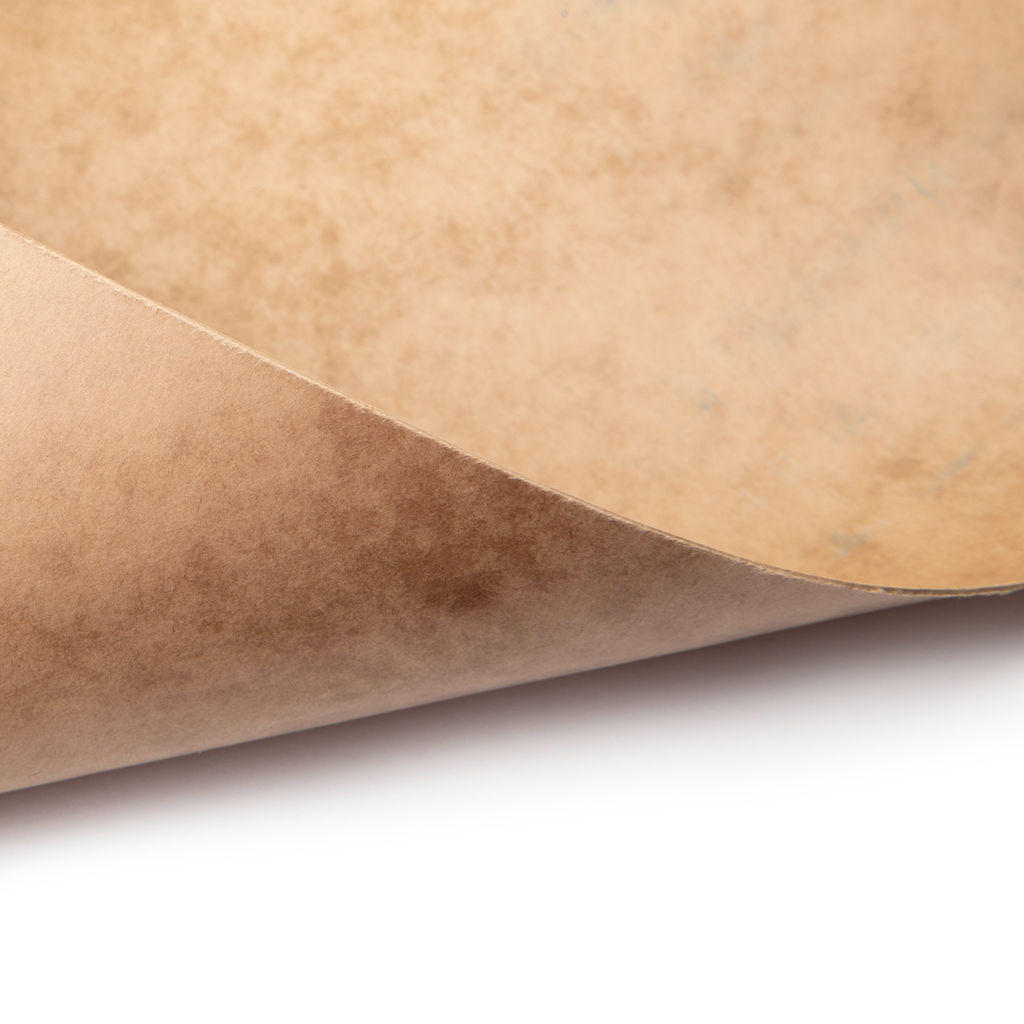 Gamma Картон для лекал толщ. 0.3 мм 10 м х 105 см в пакете беж