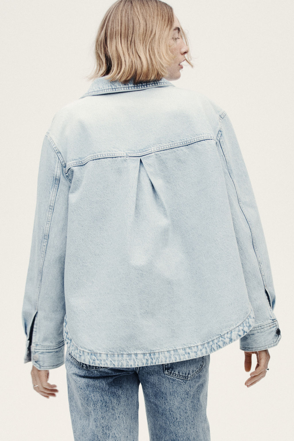 Chaqueta camisera en denim - H&m фото 9