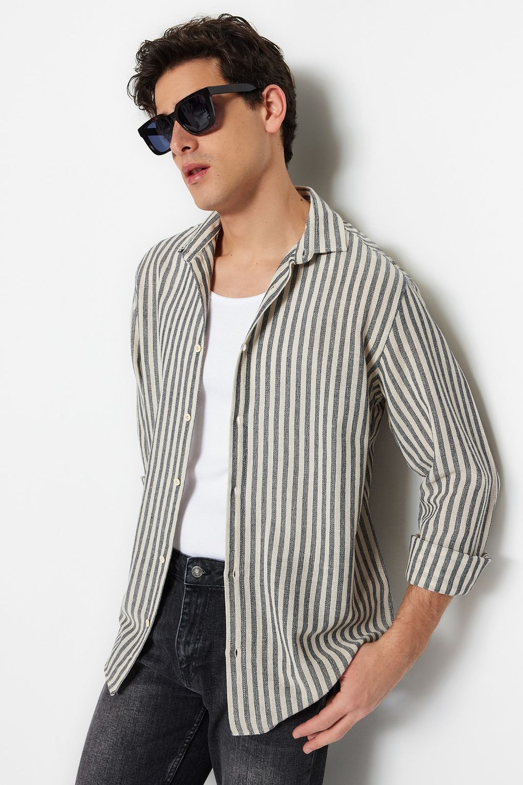 TRENDYOL MAN Premium Lacivert Regular Fit Cizgili Dokulu Keten Gorunumlu Gomlek TMNSS23GO00062 - Trendyolmilla фото 10