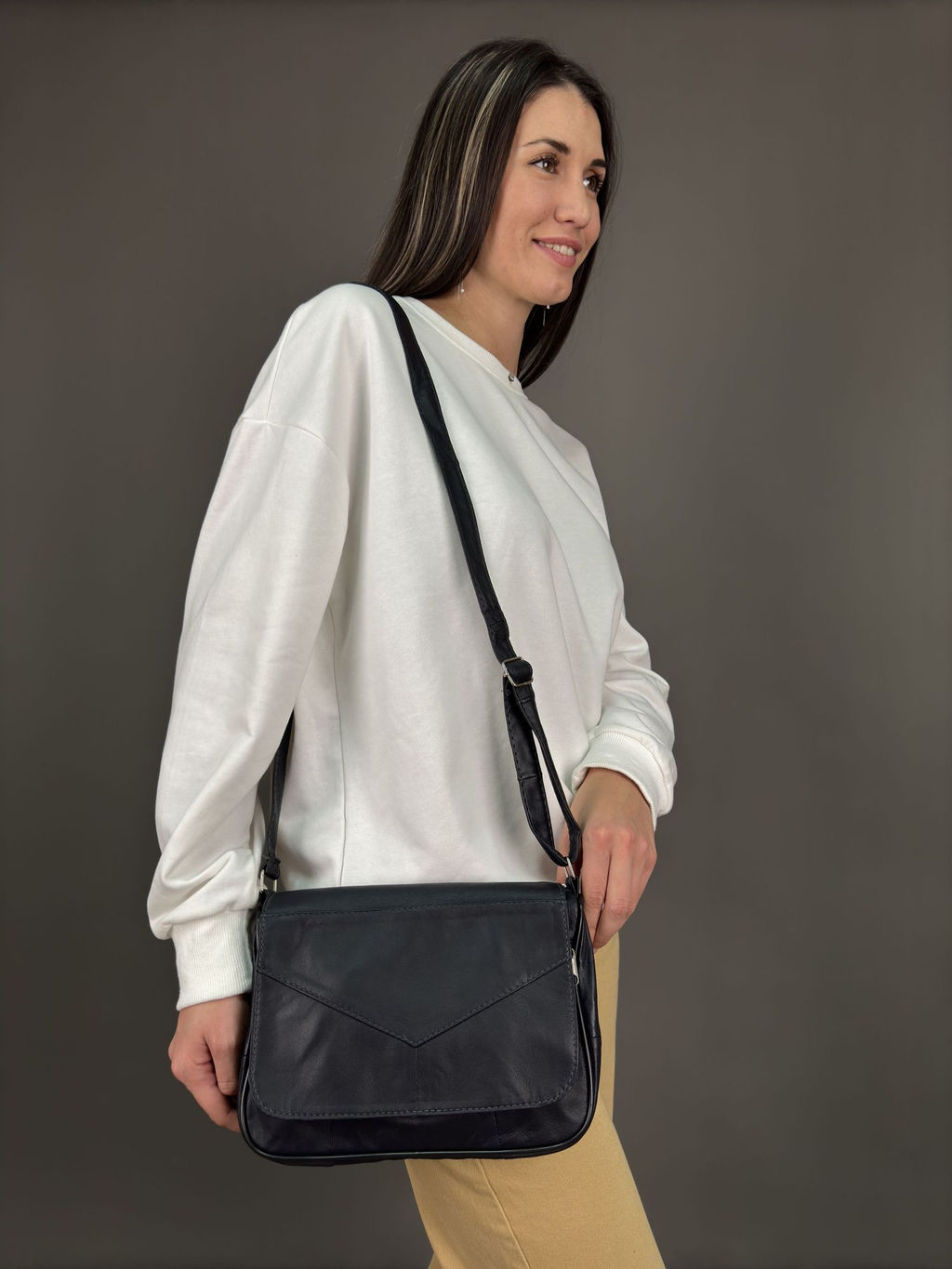 Сумка женская из телячьей кожи