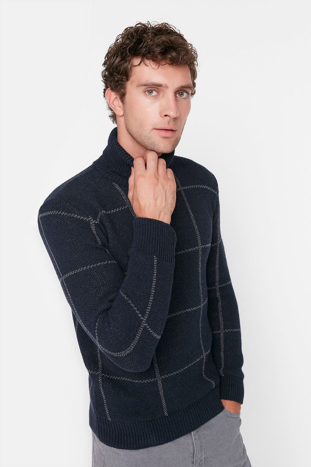 Lacivert Slim Fit Yunlu Bal?kc? Yaka Ekose Desenli Triko Kazak TMNAW21KZ0398 - Trendyolmilla фото 2